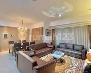 Sewa Apartemen The Peak 3+1 BR Lantai 33 Furnished Mewah Classic