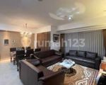 thumbnail-sewa-apartemen-the-peak-31-br-lantai-33-furnished-mewah-classic-10