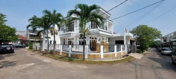 Rumah Cantik 2 Lantai Regency Melati Mas Tangerang