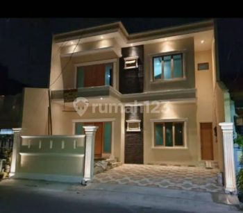 Rumah Mewah Siap Huni Lokasi Strategis Tidak Banjir dekat Arion Mal Rawamangun