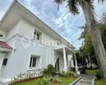 thumbnail-rumah-sewa-mewah-dengan-private-pool-di-pondok-indah-9