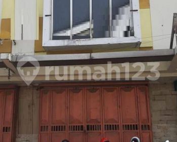 Ruko Strategis di Metland Transyogie, Siap Pakai