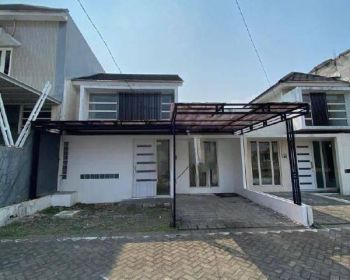 Rumah 2 Lantai Evergreen De Parc Gunung Anyar ( Dekat Merr)