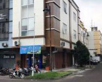 Dijual Ruko 3lantai Hoek Sangat Strategis di Golden Boulevard Bsd