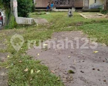 Lokasi+ villa kayu sudah d pager keliling Di caringin bogor selatan