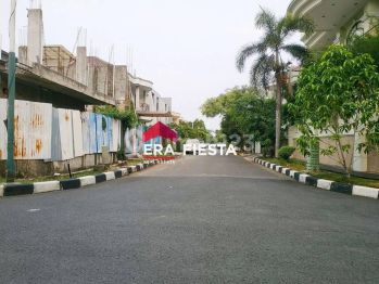 Puri Kencana, Bangunan Hampir Selesai, 389meter