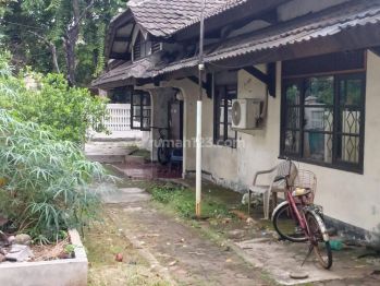 RUMAH DIJUAL KEMAYORAN