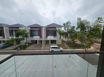 WTL Rumah 8 x 15 di SpringVille, Pantai Indah Kapuk 2