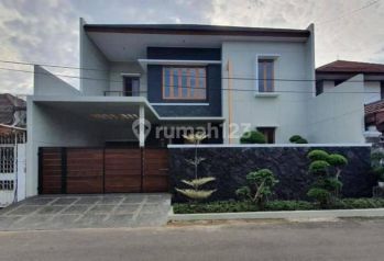 Rumah Mewah Tidak Banjir Lokasi Strategis di Rawamangun