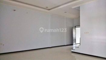 Disewakan Rumah Mekar wangi 2lt