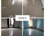 thumbnail-disewakan-rumah-mekar-wangi-2lt-9