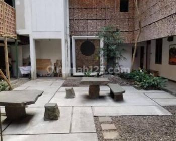 Ruang Usaha Dijual Sayap Riau Bandung Lokasi Strategis