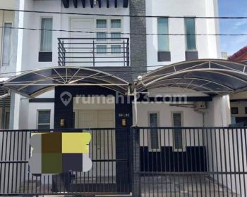 Rumah Baru Renov 2 Lantai Di Pakuwon City Dekat ITS Surabaya