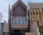 thumbnail-dijual-rumah-mulyosari-new-scandinavian-siap-huni-0