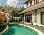 thumbnail-villa-baru-3-br-sental-canggu-jalan-kaki-ke-pantai-3