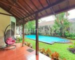 thumbnail-town-house-dengan-prvae-pool-andara-jakara-selatan-2