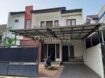 thumbnail-rumah-2-lantai-semi-furnished-di-kencana-loka-bsd-tangerang-0