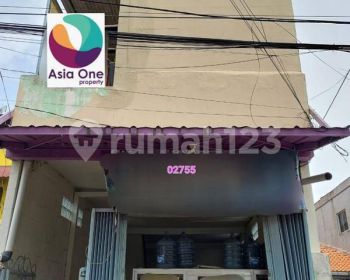 Rumah Kost 20 Kamar Kost, 10 Kamar Mandi, 3 Lantai, Shm, 6m Nego