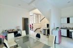 thumbnail-jual-rumah-sukolilo-dian-regency-2-furnished-plafon-tinggi-2-lt-3