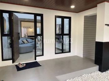 Rumah Full Renov Furnish American Style di Kota Baru Parahyangan