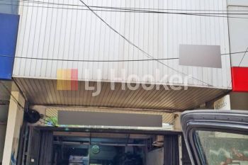 Ruko Jl. Sukarjo Wiryopranoto Kebon Kelapa, Gambir, Jakarta Pusat