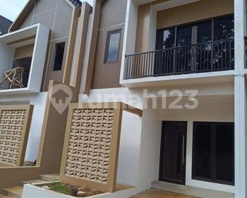 Rumah 3 kamar siap huni akses depa pariswista dan stasiun