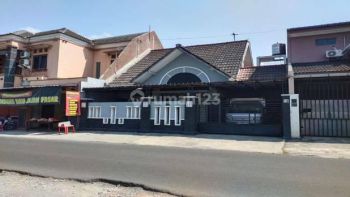 Rumah Minimalis Ditepi Jalan Utama Tatabumi Seputaran Kampus STPN