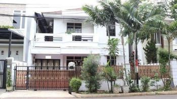 Disewa Rumah Komplek Janur Elok Uku 11x21 Strategis 2 Lantai Rapi Dan Siap Huni