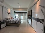 thumbnail-tower-intercon-2-br-with-balcony-95-m2-kemang-village-6