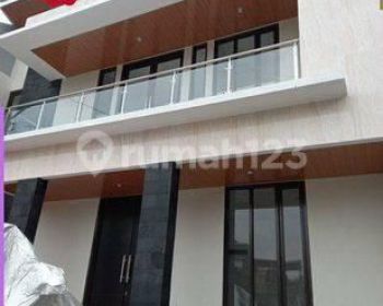 Harga Mantap Rumah Lebar 2 Lantai Bandung Cikutra Itenas 231B1