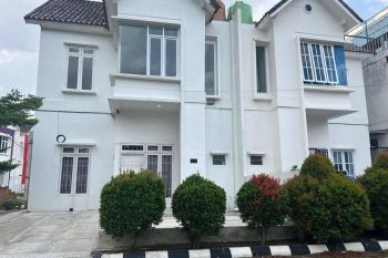 Dijual townhouse JL Pipareja dekat pempek Tasya