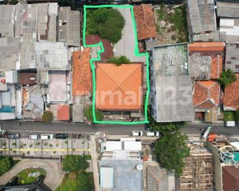 Tanah Rumah Tua Menteng Kebon Sirih, Jakarta Selatan SHM 647 m²