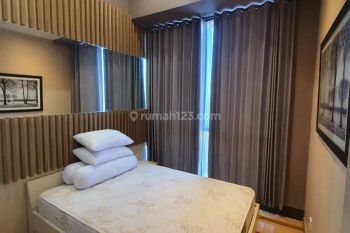 Apartemen THE PEAK TUNJUNGAN PLAZA 5 2 Kamar Tidur Furnished