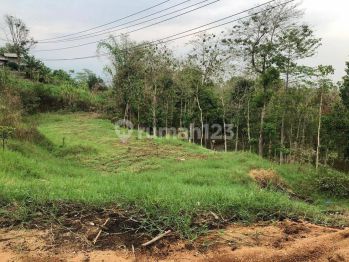 Dijual Tanah Subur 30 Hektar, View Kota Bandung, Mainroad Cijapati, dekat dengan