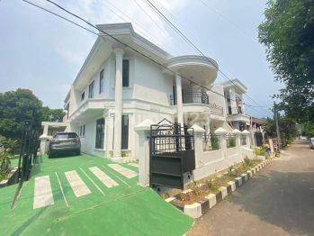 Rumah Mewah Dengan Tata Ruang Luas di Cinere