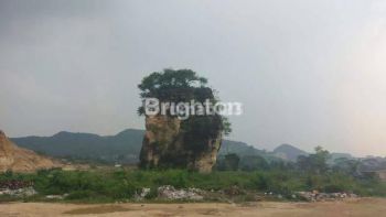 Kav Tanah Klapa nunggal