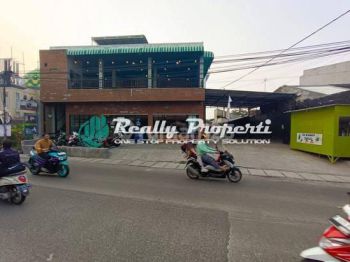 Disewakan Tempat Usaha 2 Lantai Cocok Untuk Cafe Lokasi Pinggir Jalan Raya di