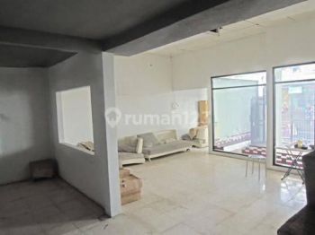 Ruko SHM dekat junction 8 Bagus strategis