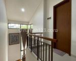 thumbnail-rumah-2-lantai-semi-furnished-di-de-park-bsd-tangerang-7