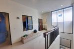 thumbnail-rumah-cantik-minimalis-modern-2-lantai-gateway-pasteur-residence-bandung-1