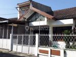 thumbnail-rumah-bagus-unfurnished-regol-bandung-samping-jalan-0