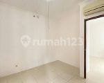 thumbnail-disewakan-2-kamar-unfurnish-apartemen-mediterania-garden-2-3