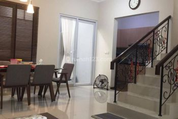 DIJUAL CEPAT RUMAH CLUSTER TRIMEZIA GADING SERPONG, TANGERANG