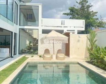 Luxury Villa di Seminyak Kuta Bali