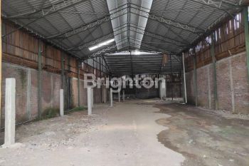 GUDANG SIAP HUNI AREA PENGGARON SEMARANG TIMUR