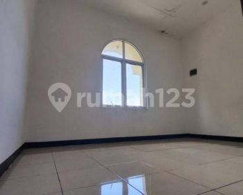 RUKO 3 LANTAI HARAPAN INDAH 1 Bekasi