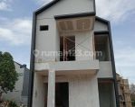 thumbnail-rumah-minimalis-2-lantai-kawasan-serpong-tangerang-selatan-5