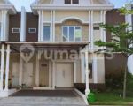 thumbnail-rumah-2-lantai-di-jakarta-garden-city-cluster-north-thames-0