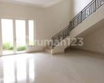 thumbnail-disewakan-rumah-asri2-lt-cluster-goldfinch-gading-serpong-2