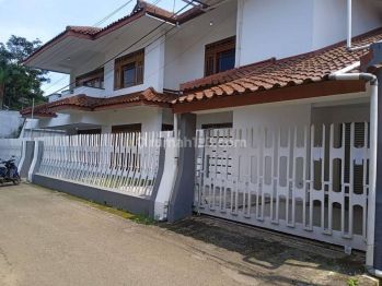 Rumah Besar Dan Luas, Cocok Untuk Kantor Usaha di Buah Batu